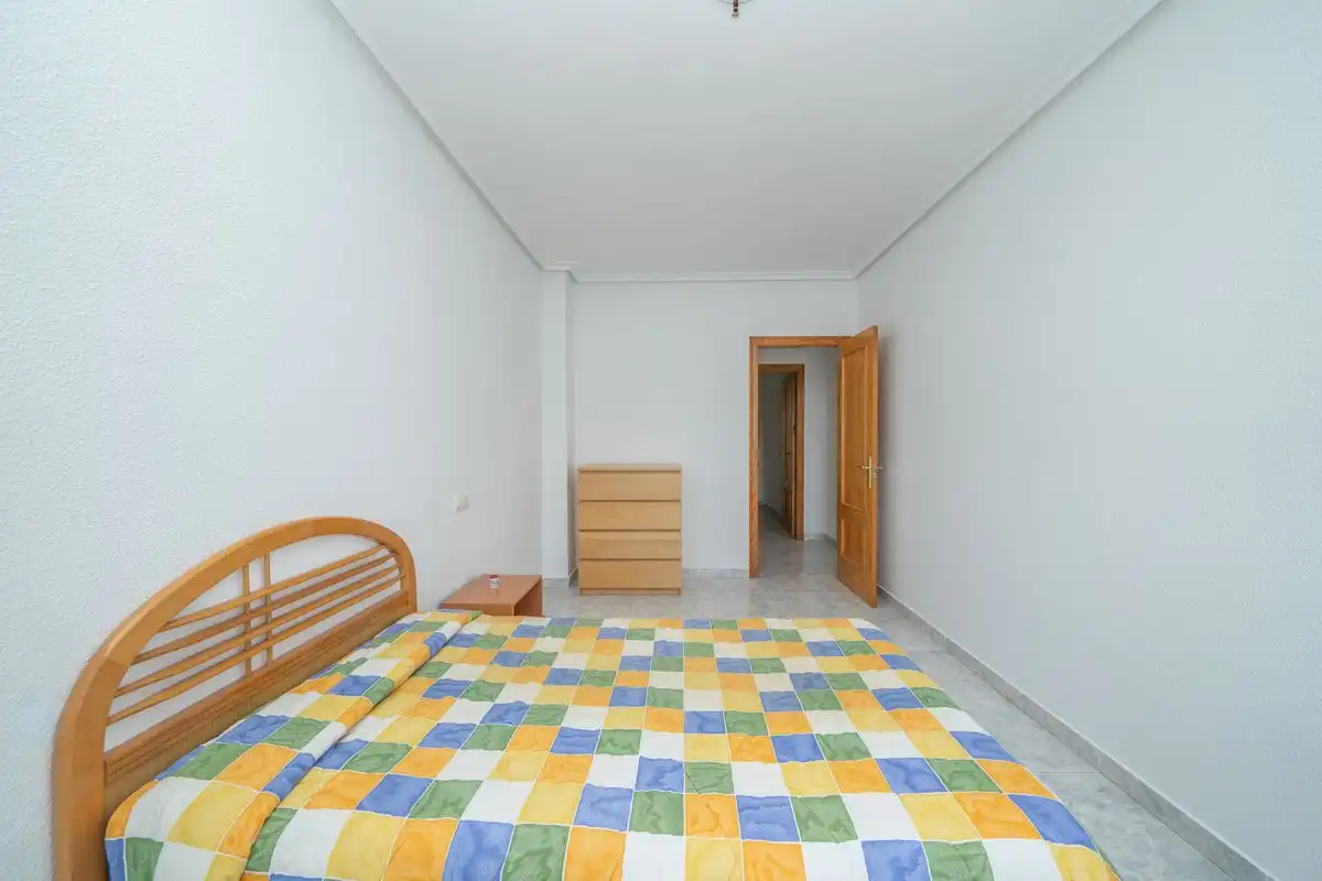 Habitación de Piso en venta en Orihuela con Calefacción y Trastero