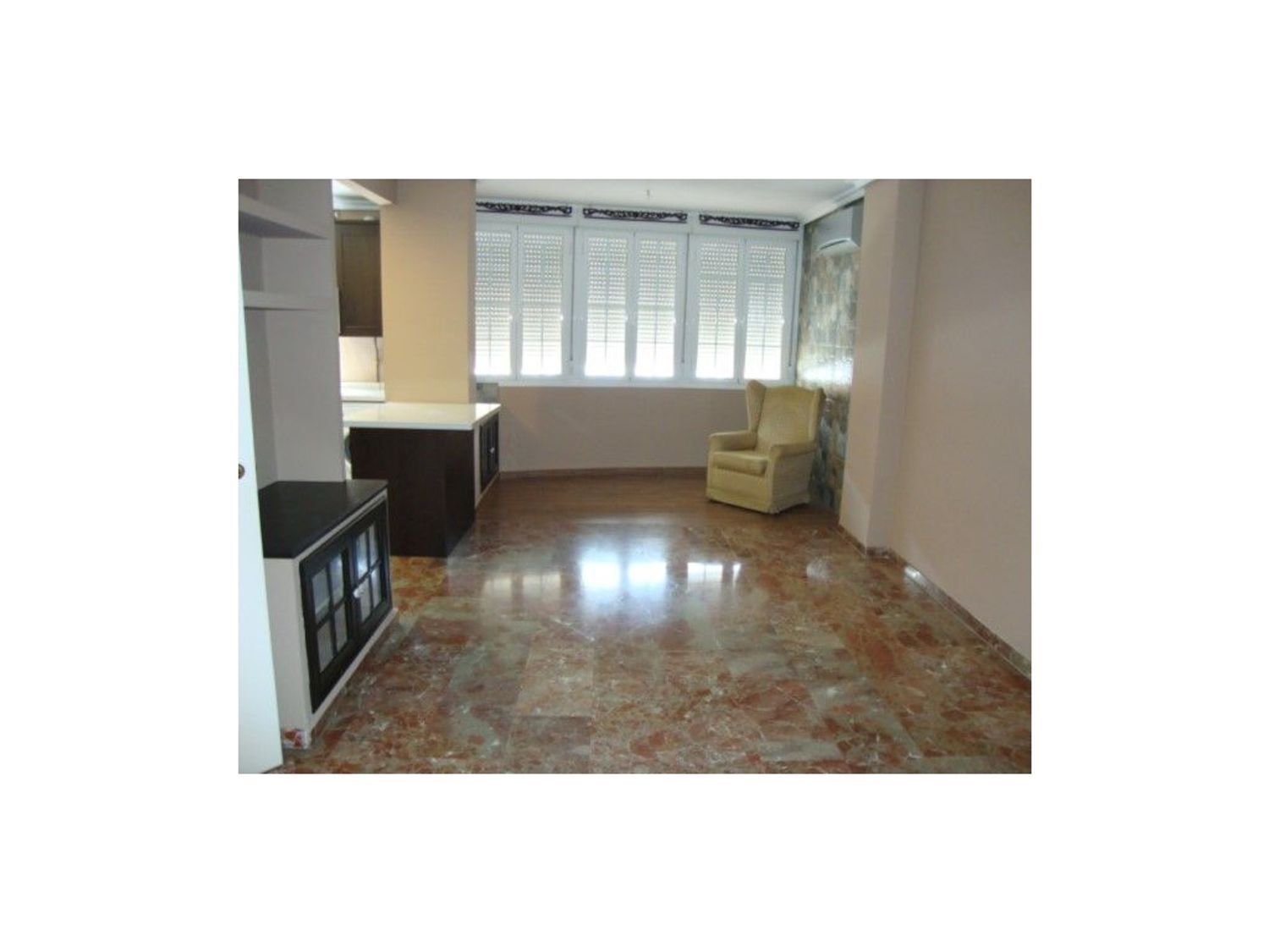 Piso de alquiler en Colores -  Entreparques