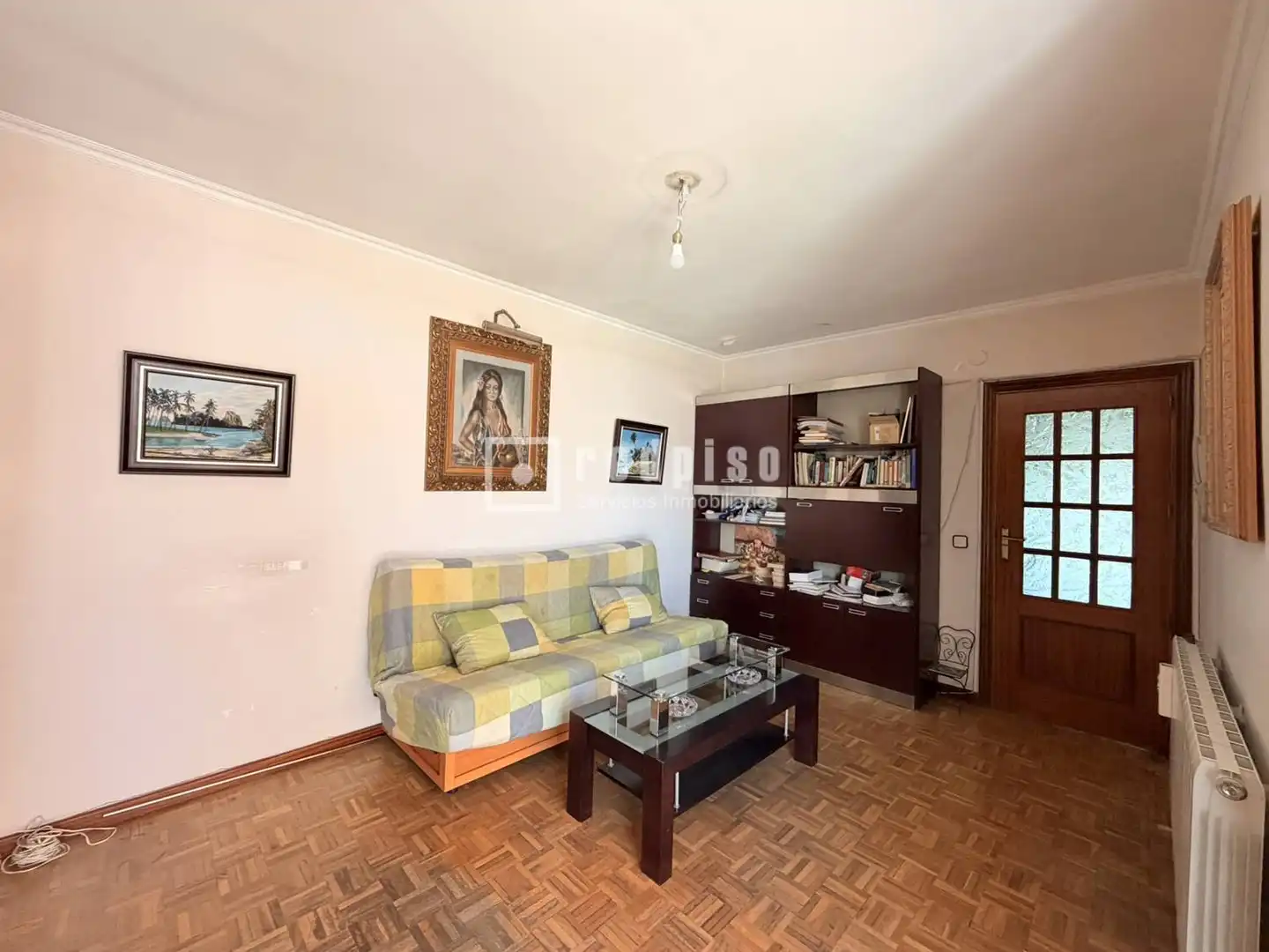 Living room of Flat for sale in Madrid