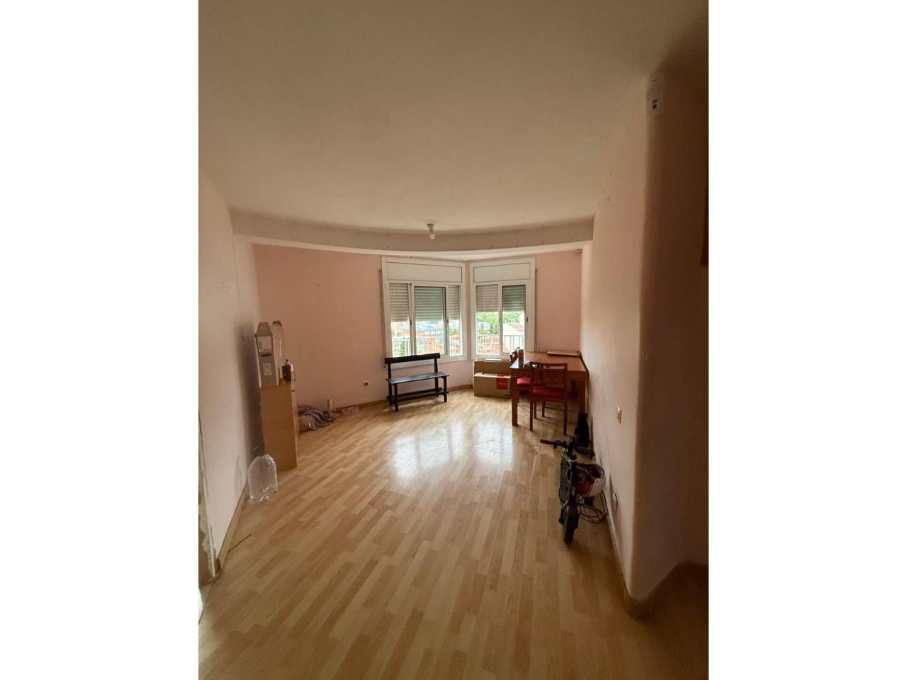 Sala de estar de Piso en venta en Terrassa con Parquet y Balcón