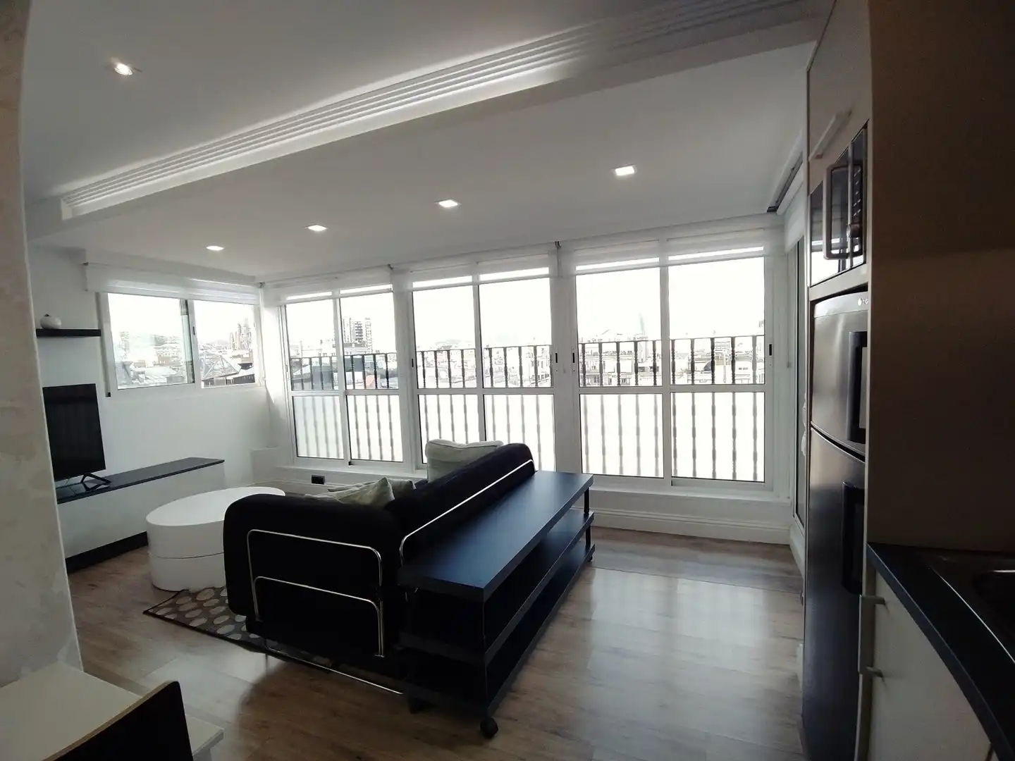 Penthouse mit Aufzug zur Miete in Carrer de Girona, imagen 5