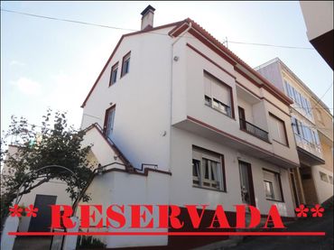 Casa amb balcó en venda a Rúa Landín Carrasco 14D