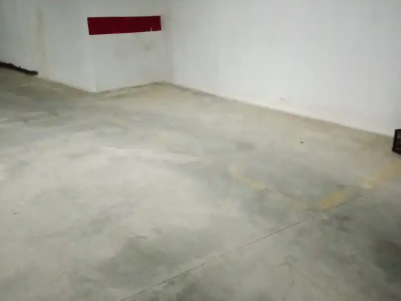 Garage zum Verkauf in Agost