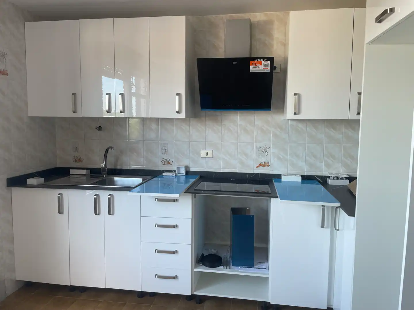 Küche von Wohnung zur Miete in O Carballiño   mit Heizung, Parkett und Terrasse