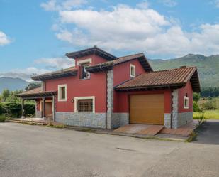 Vista exterior de Casa o xalet en venda en Ribadesella amb Calefacció