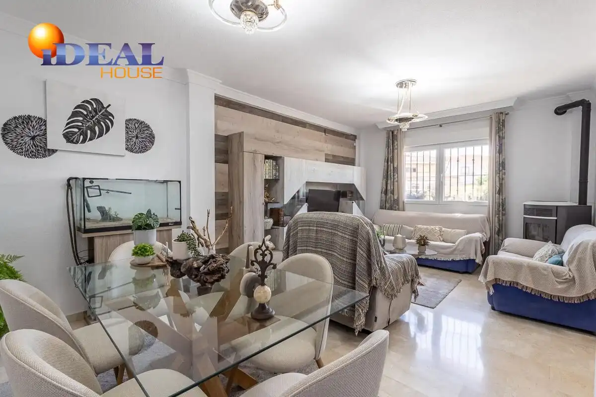 Casa a schiera con terrazza in vendita a Calle de Jerónimo de Rueda 34, imagen 6