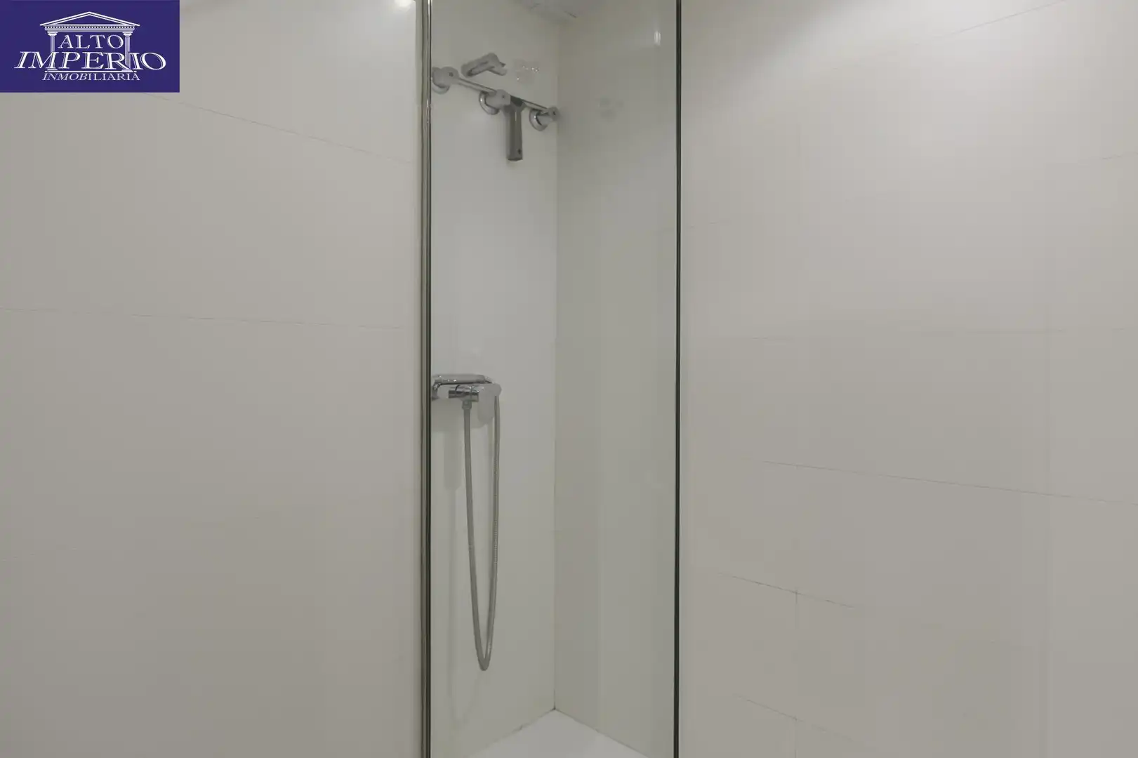 Apartamento con ascensor en venta en Calle Gran Vía de Colón #46 4º, imagen 8