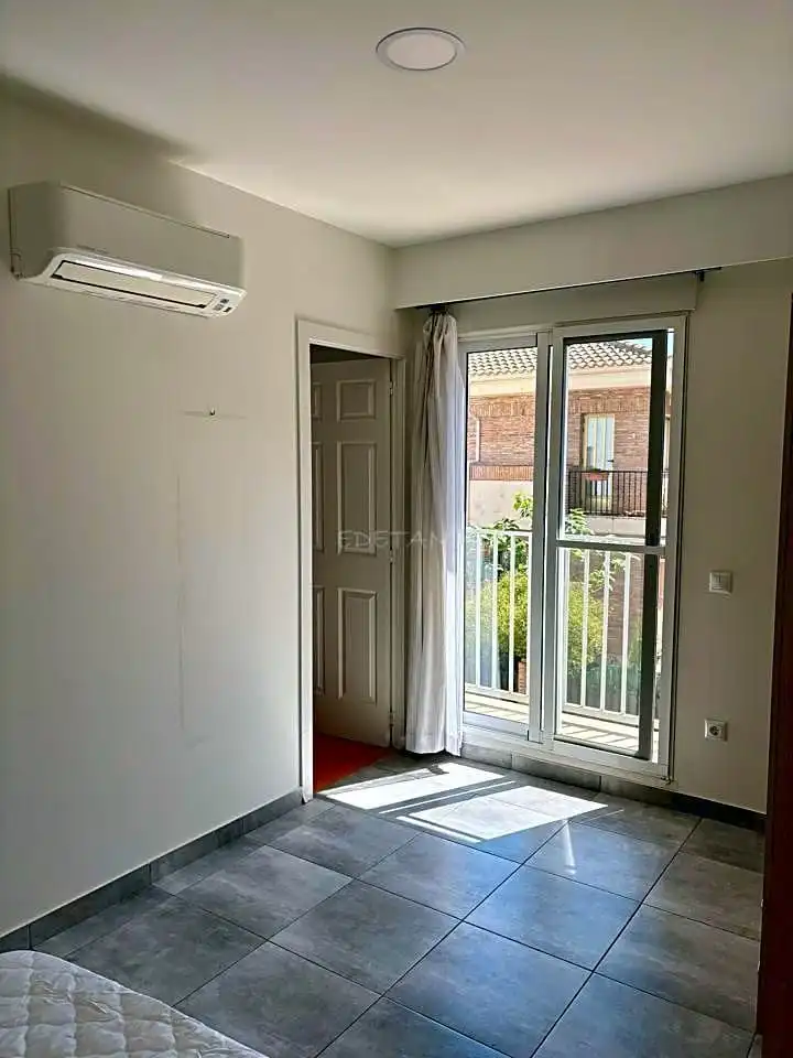 Habitación en Prolongación Doctor Navarr, Alfara del Patriarca
