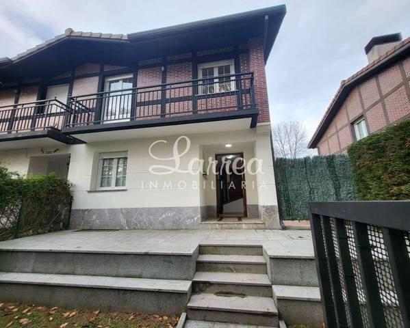 Casa-chalet en Venta en Amorebieta-Etxano