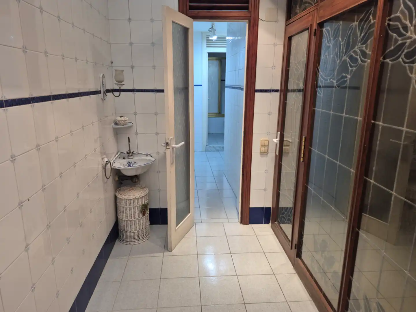 Baño de Piso en venta en Elche / Elx con Aire acondicionado, Calefacción y Trastero