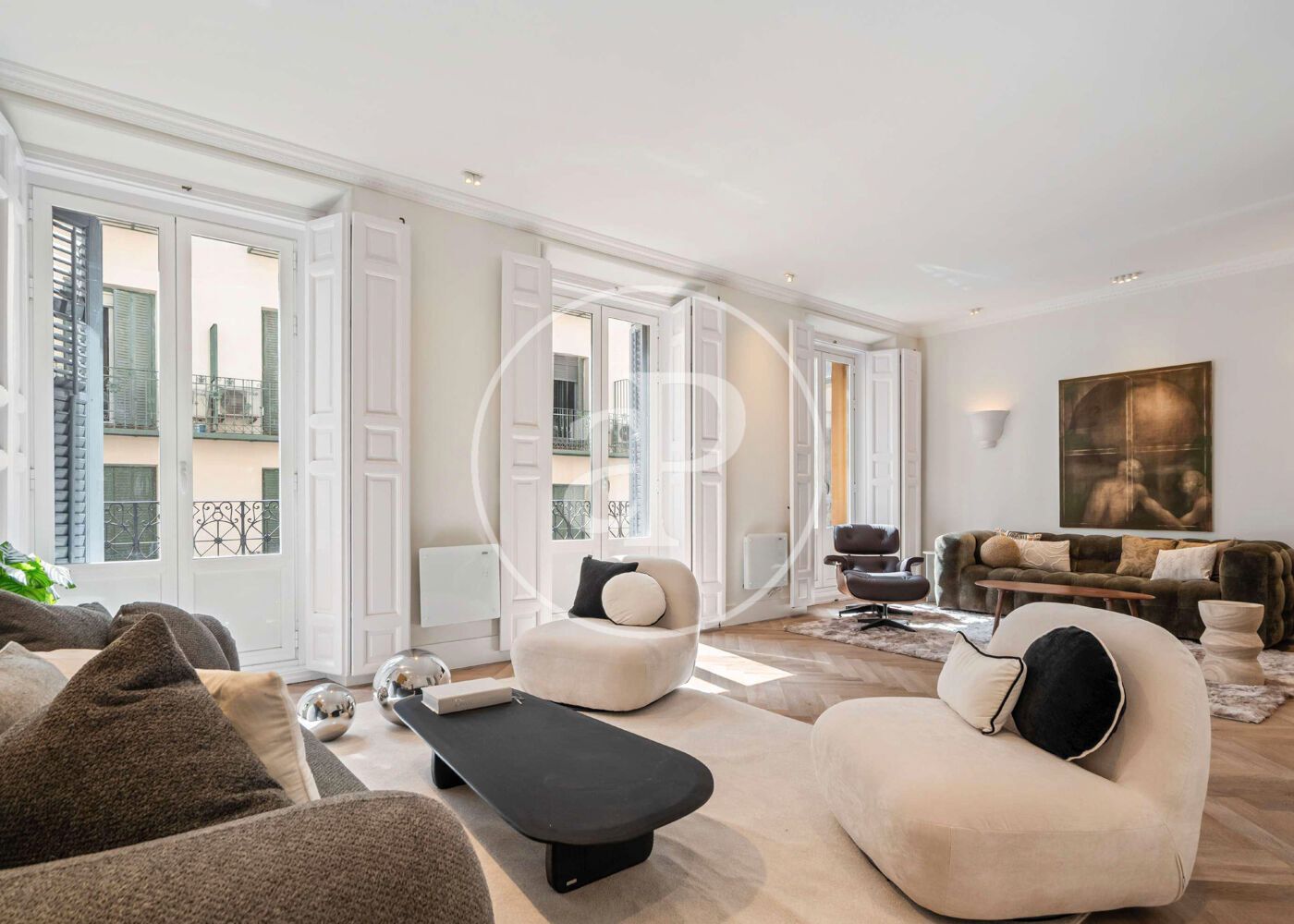 Living room of Flat for sale in  Madrid Capital  with Heating and Balcony