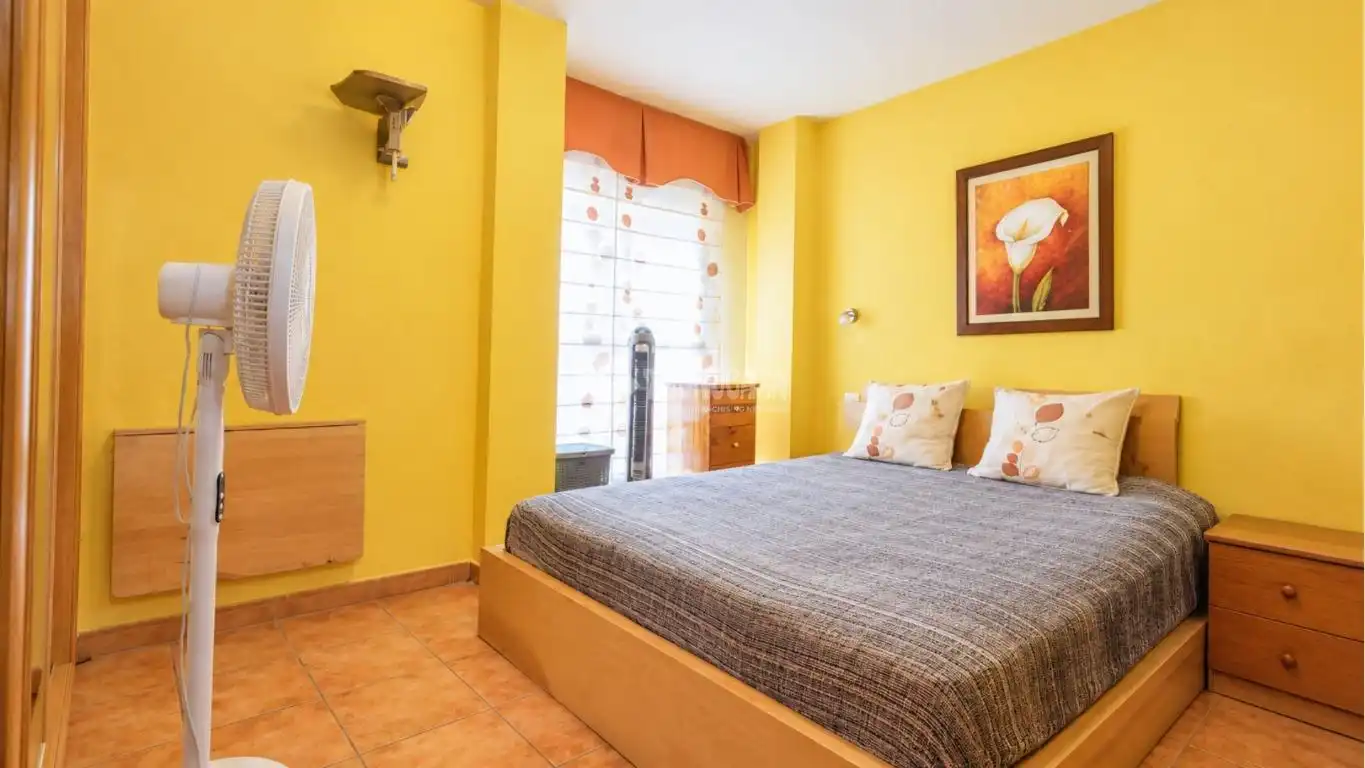 Casa aparellada en venda a Suroeste, imagen 11