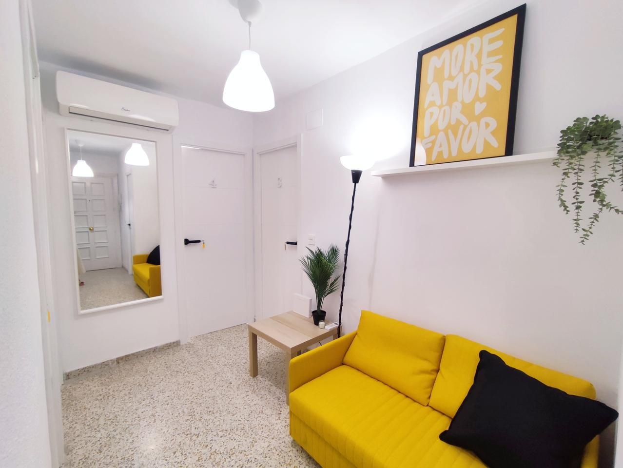 Planta baja to rent in Julio Moreno Dávila, Cartuja
