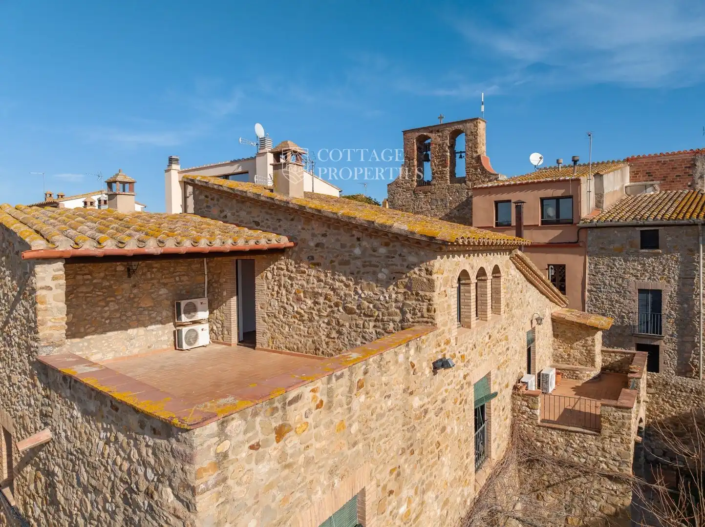 Vista exterior de Casa o chalet en venta en Garrigoles con Aire acondicionado, Calefacción y Terraza