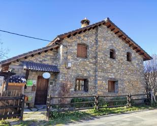 Vista exterior de Casa o xalet en venda en Fanlo amb Calefacció, Jardí privat i Terrassa