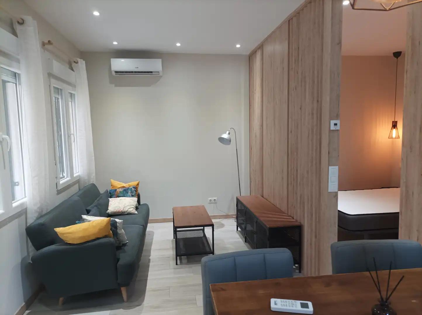 Sala d'estar de Apartament en venda en Getafe amb Aire condicionat, Calefacció i Moblat