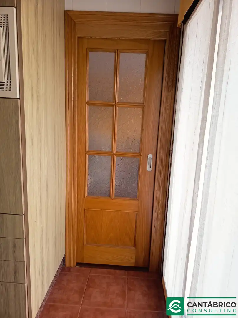 Wohnung zum Verkauf in Navia mit Heizung, Parkett und Terrasse
