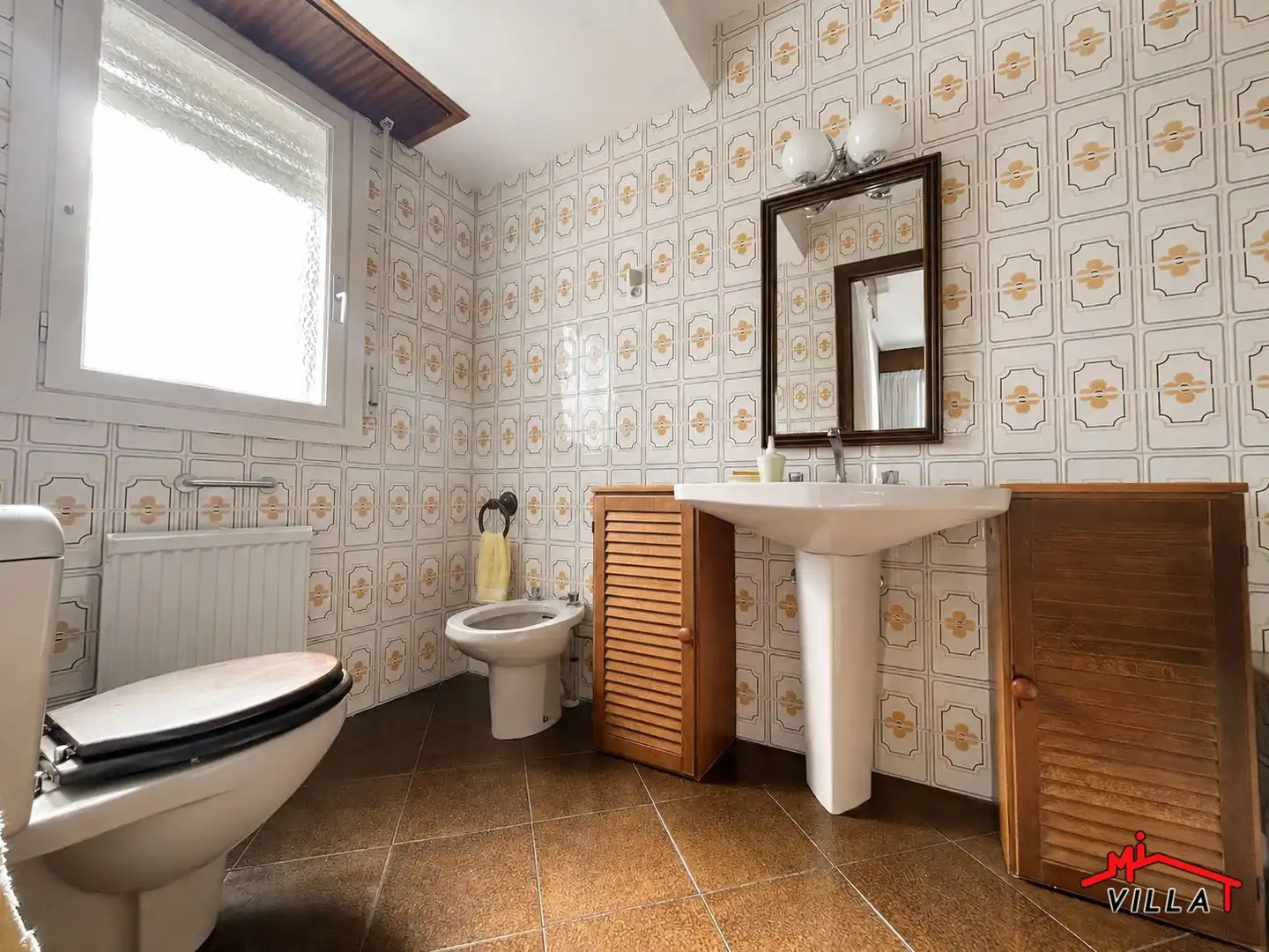 Baño de Piso en venta en Laredo con Calefacción y Terraza