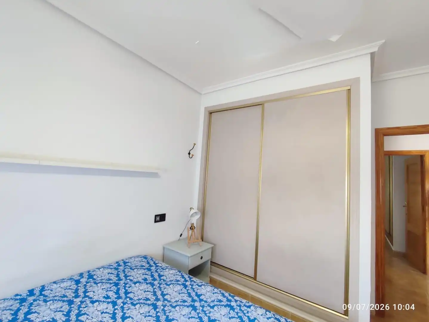 Habitación de Ático en venta en Orihuela con Aire acondicionado, Terraza y Amueblado