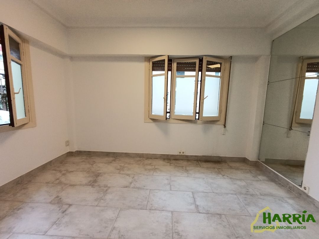 Oficina de lloguer en Pasaia