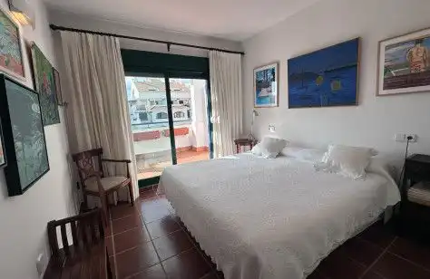 Schlafzimmer von Einfamilien-Reihenhaus zum Verkauf in Marbella mit Terrasse