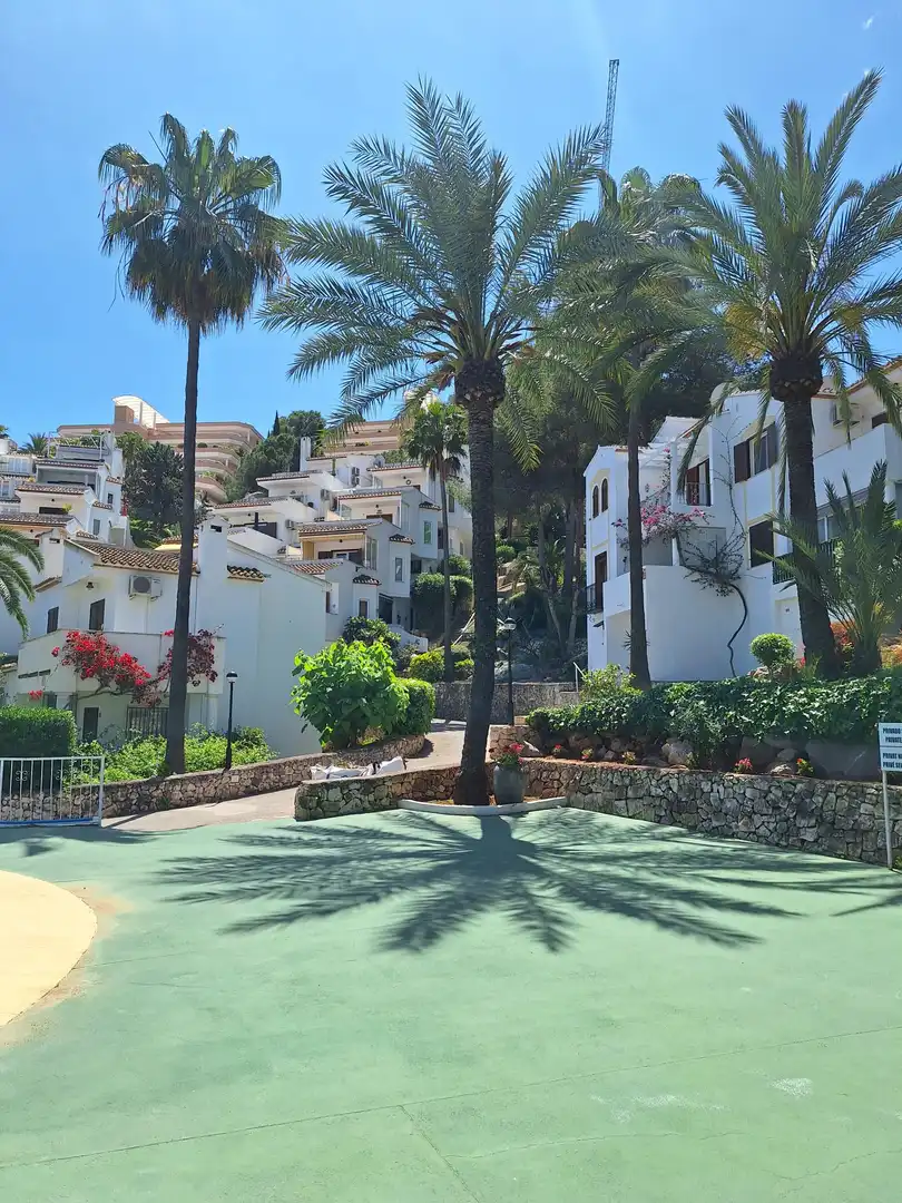 Vista exterior de Apartament en venda en Pedreguer amb Jardí privat, Piscina i Balcó