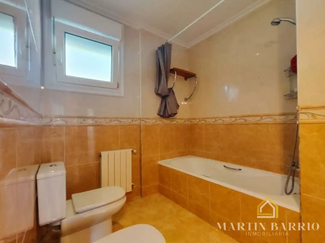 Baño de Casa o chalet en venta en Muskiz con Calefacción, Jardín privado y Terraza