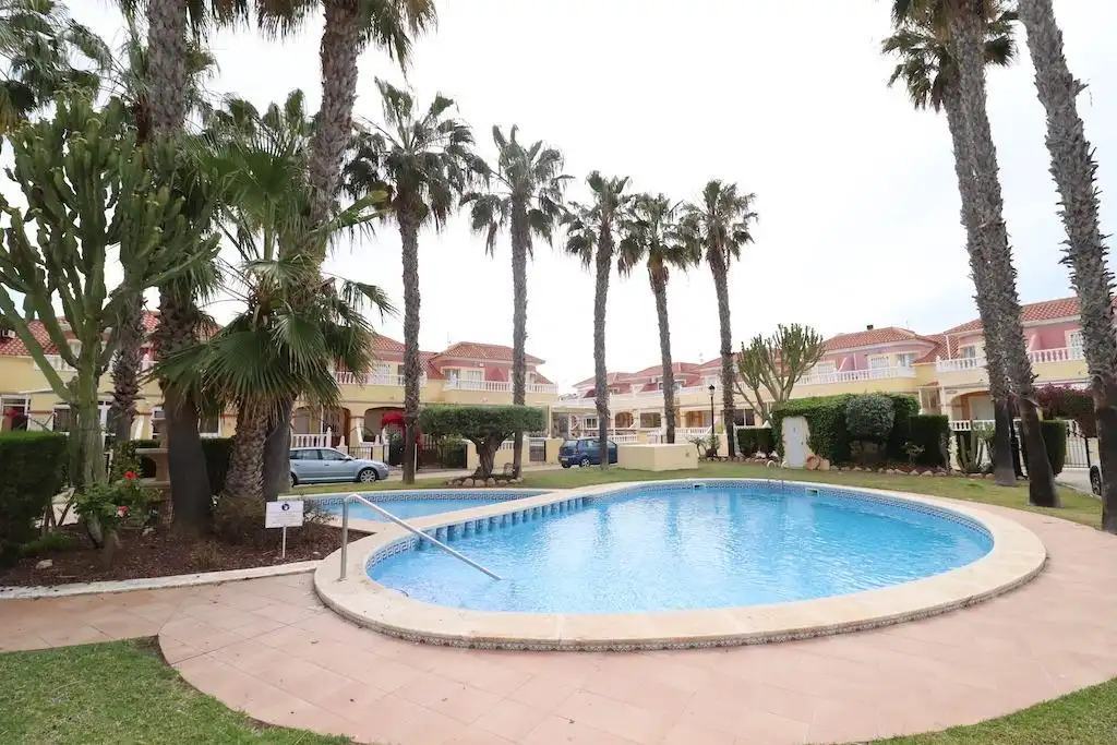Detached homes for rent in Calle Granito, La Regia