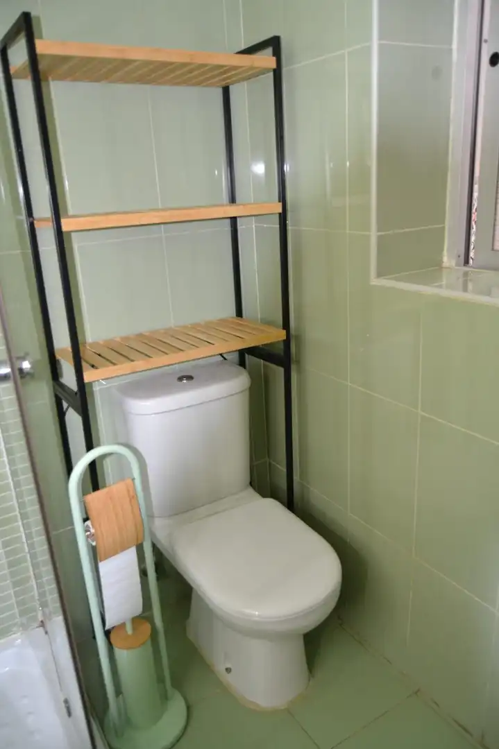 Bany de Casa o xalet en venda en Málaga amb Calefacció, Terrassa i Moblat