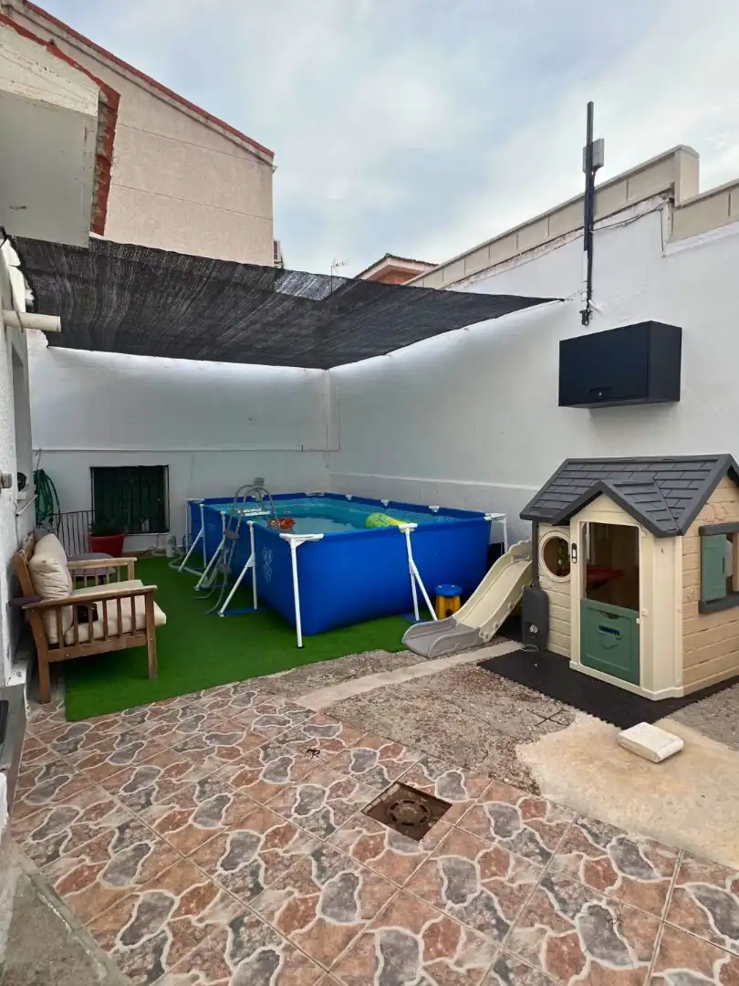 Maison à vendre à Calle Manuel Rosales