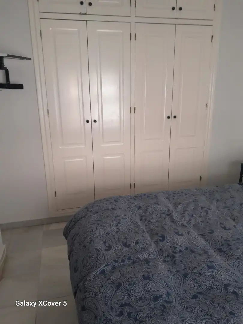 Habitación de Casa adosada en venta en Granada con Aire acondicionado, Calefacción y Terraza