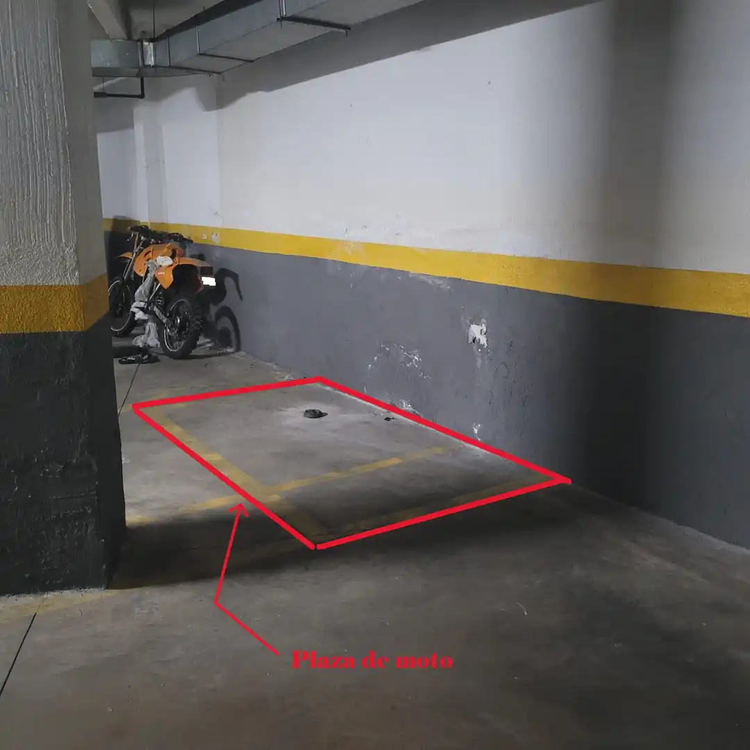 Parking de Garaje en venta en Madrid