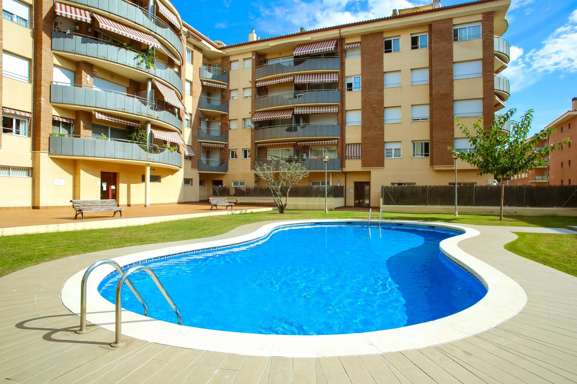 Swimming pool of Apartment for sale in Lloret de Mar  with Heating, Private garden and Swimming Pool