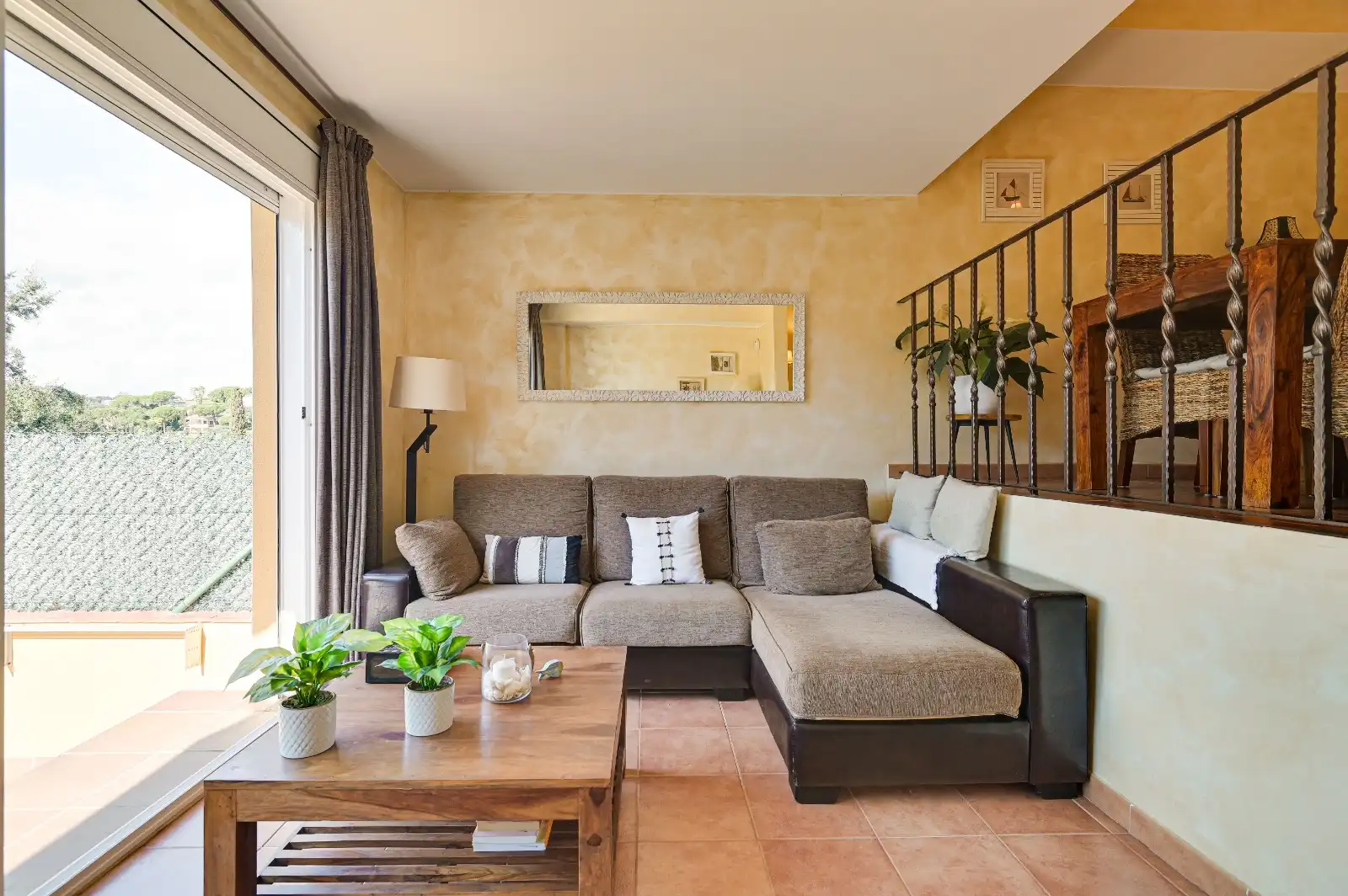Maison mitoyenne avec terrasse à vendre à Politur, imagen 4