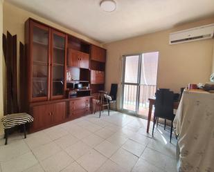 Living room of Flat for sale in  Sevilla Capital  with Air Conditioner