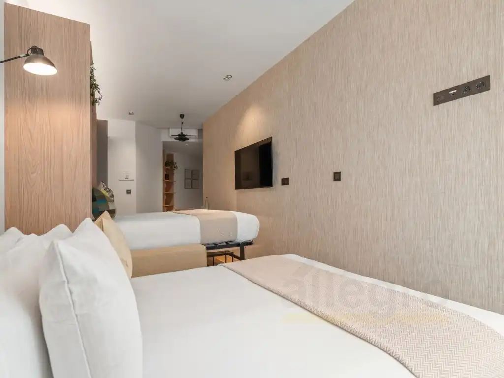 Bedroom of Commercial properties for sale in Puente de Vallecas