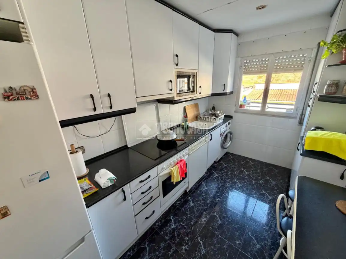 Kitchen of Flat for sale in Madrid