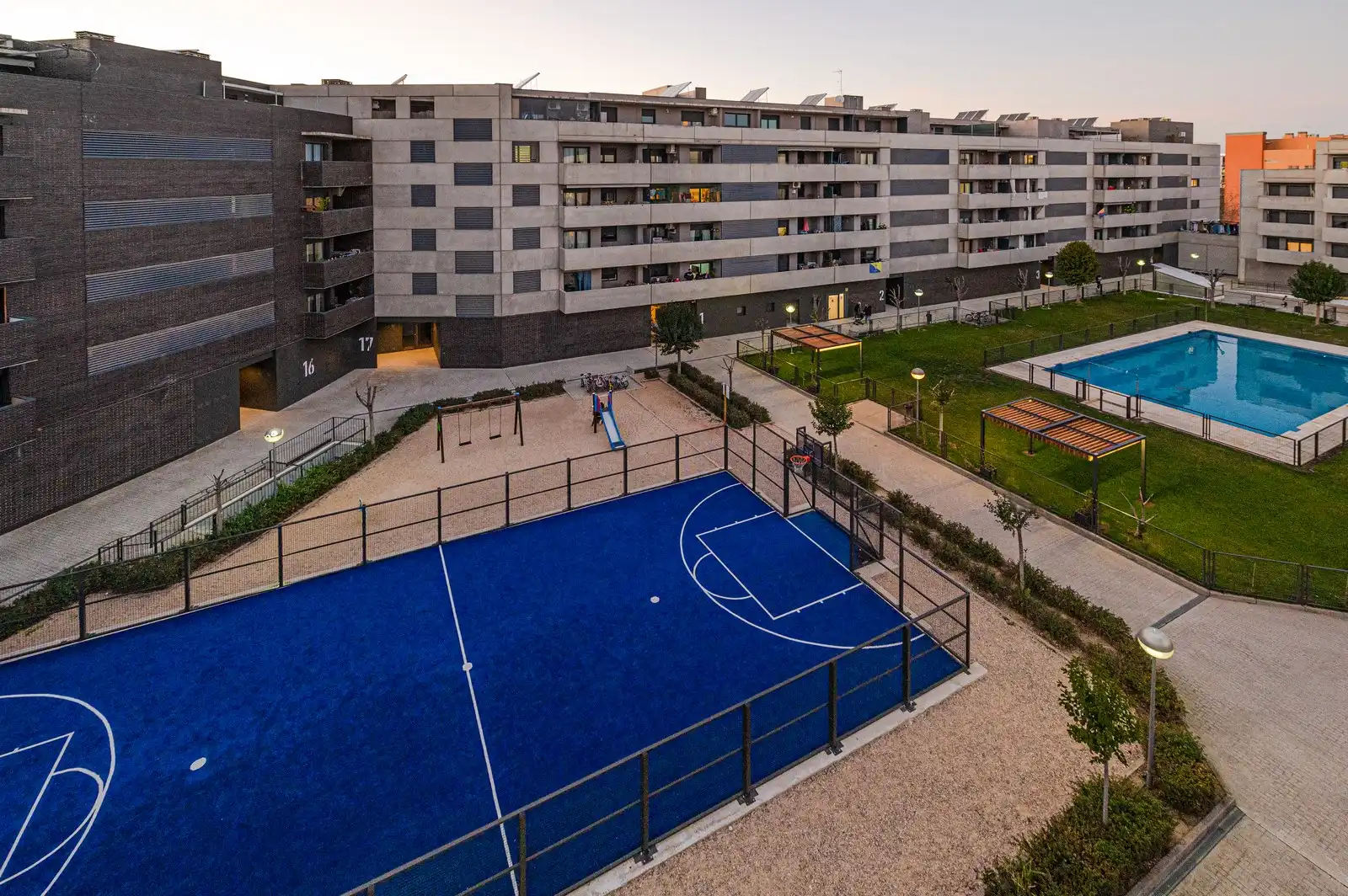 Terrace of Flat for rent in Torrejón de Ardoz  with Parquet flooring, Terrace and Storage room
