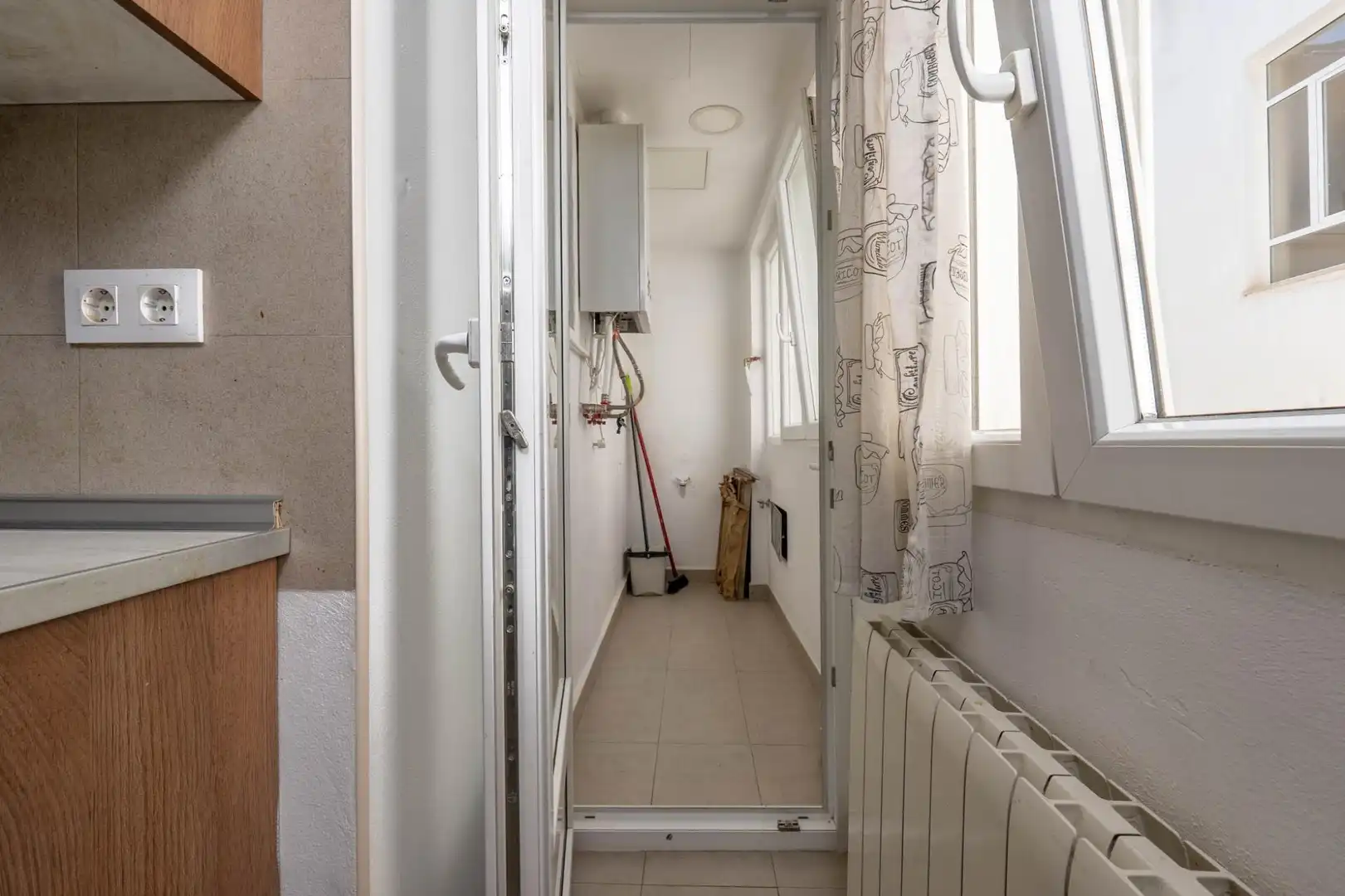 Flat for sale in Granada  with Heating and Terrace