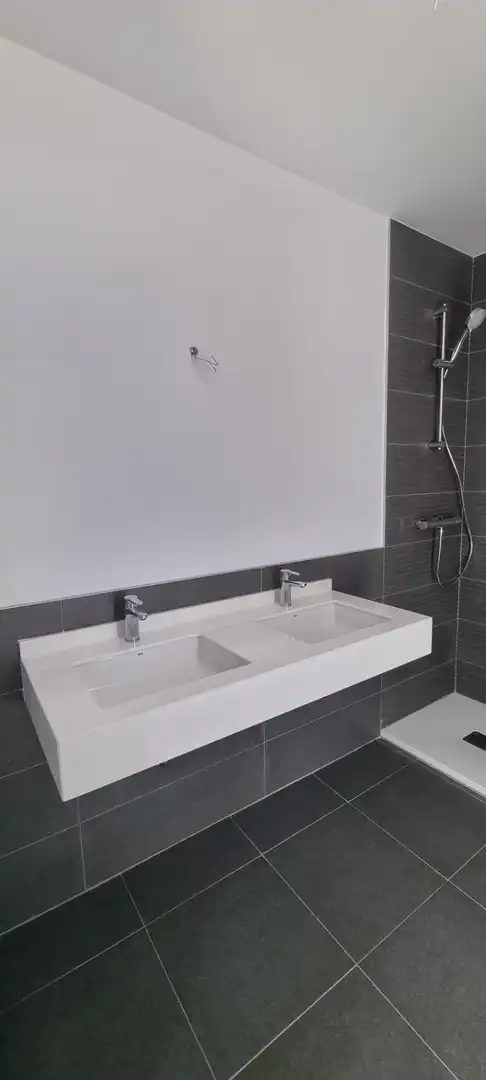 Baño de Piso en venta en Sevilla con Aire acondicionado, Jardín privado y Terraza