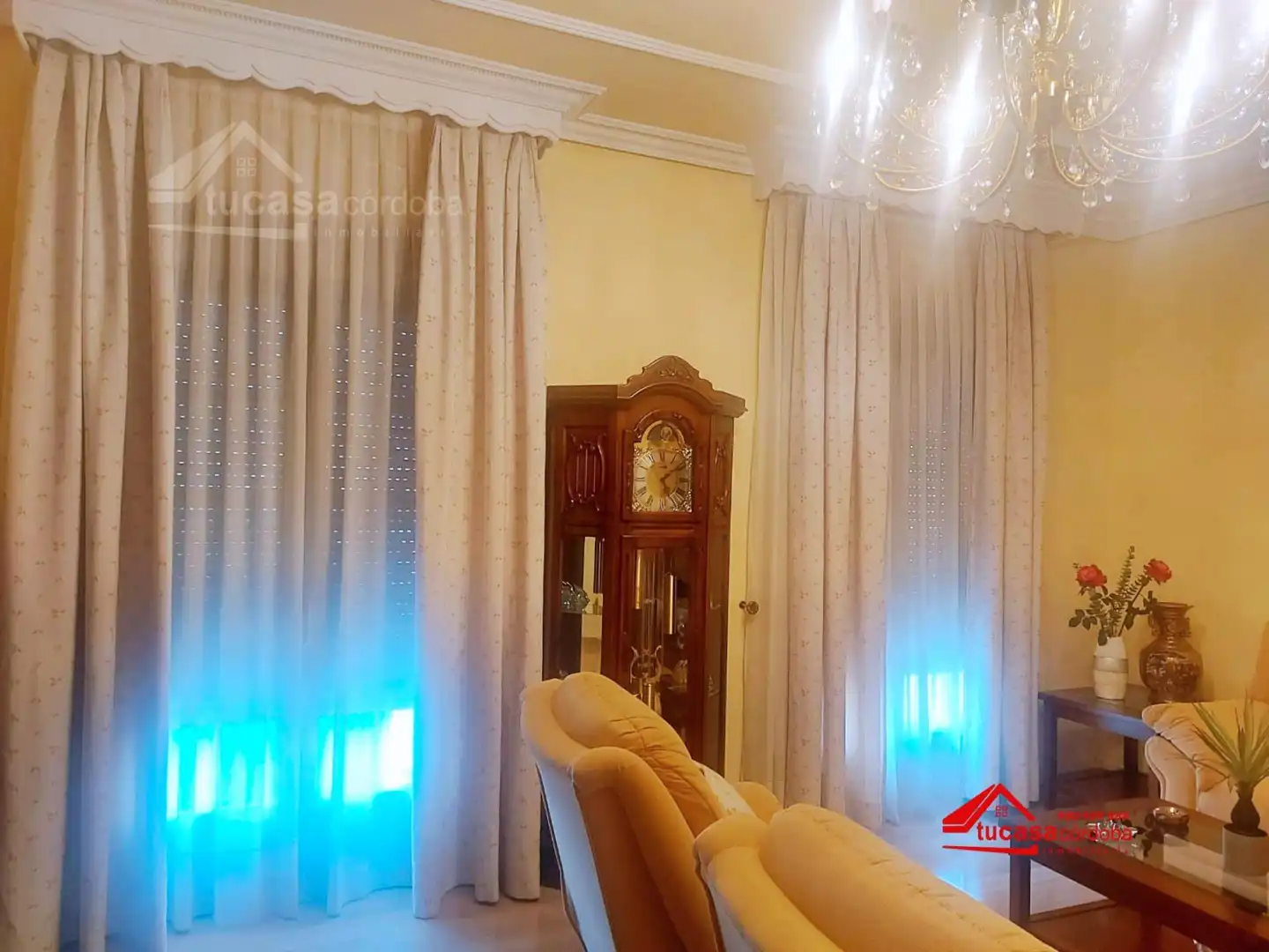 Living room of Duplexes for sale in El Carpio  with Air Conditioner and Furnished
