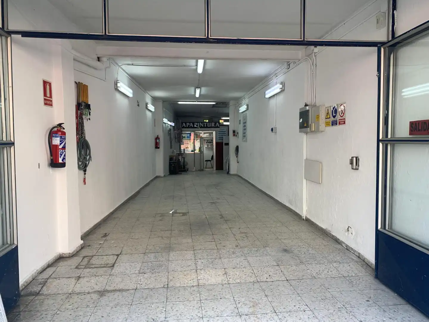 Geschaftsraum zum Verkauf in Madrid mit Klimaanlage, Heizung und Möbliert