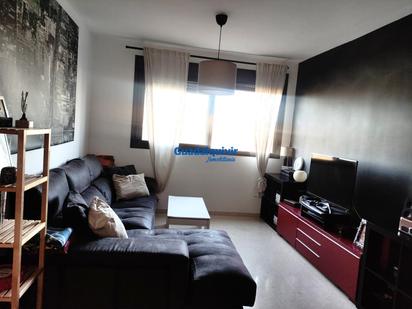 Living room of Flat for sale in  Sevilla Capital  with Air Conditioner and Storage room
