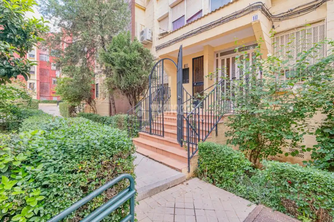 Außenansicht von Wohnung zum Verkauf in Granada