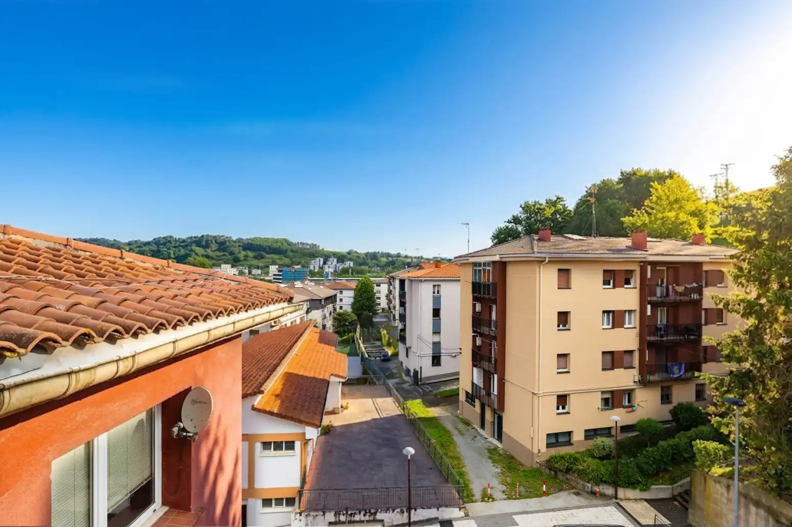 Vista exterior de Piso en venta en Hernani con Calefacción y Balcón