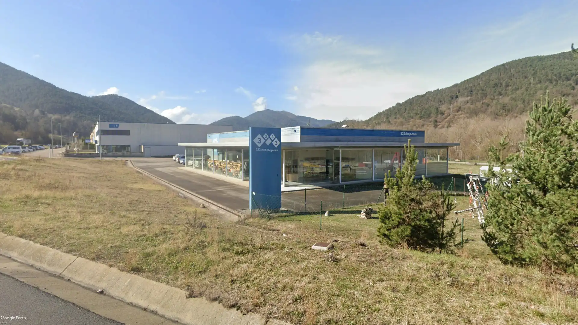 Exterior view of Industrial buildings for sale in Ripoll  with Alarm