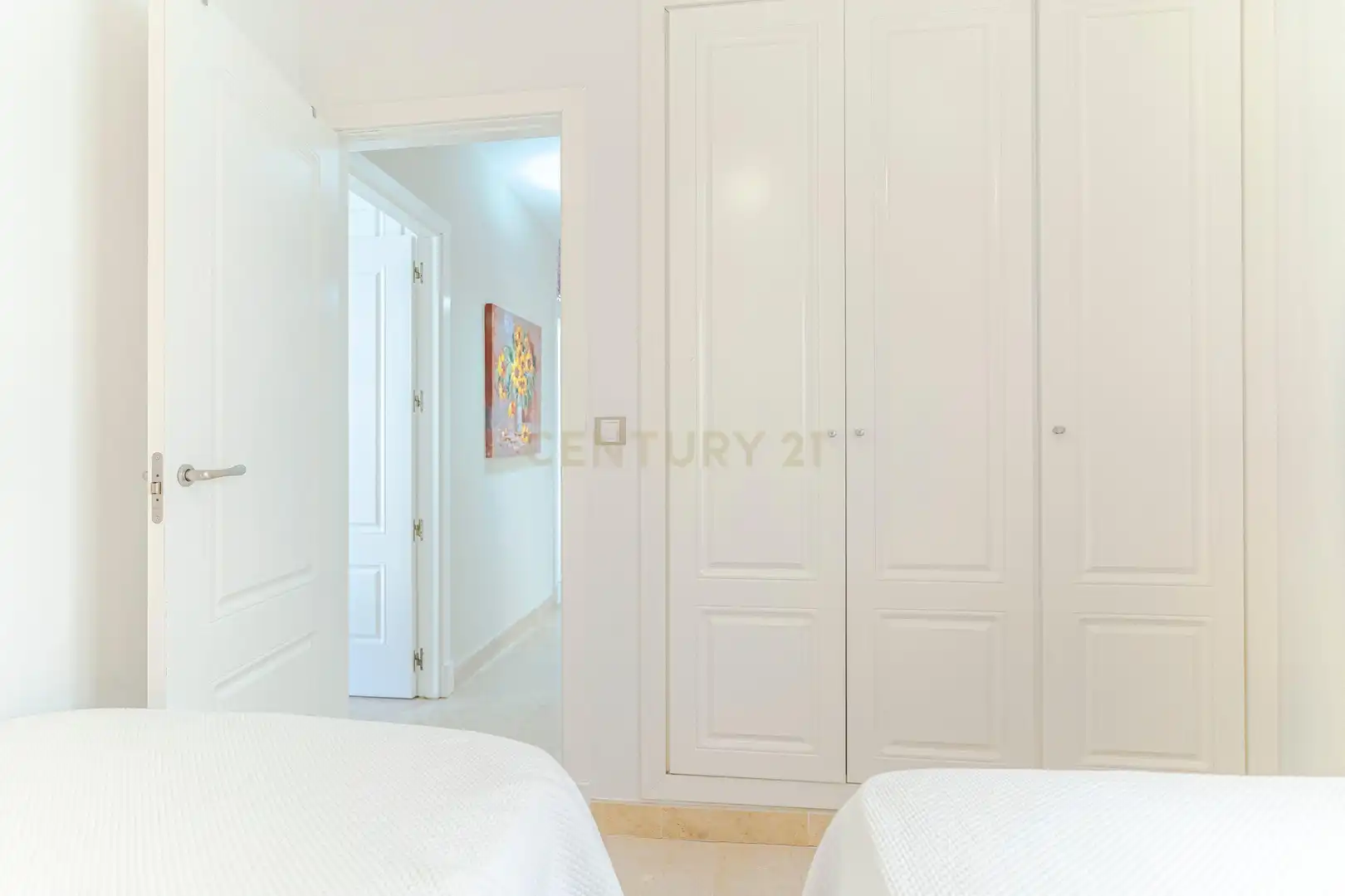 Schlafzimmer von Wohnung zum Verkauf in Manilva mit Privatgarten, Abstellraum und Gemeinschaftspool