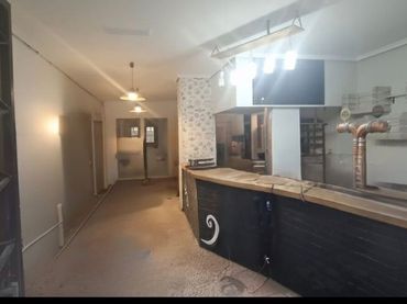 Local comercial en venda a Calle Venancio tijero