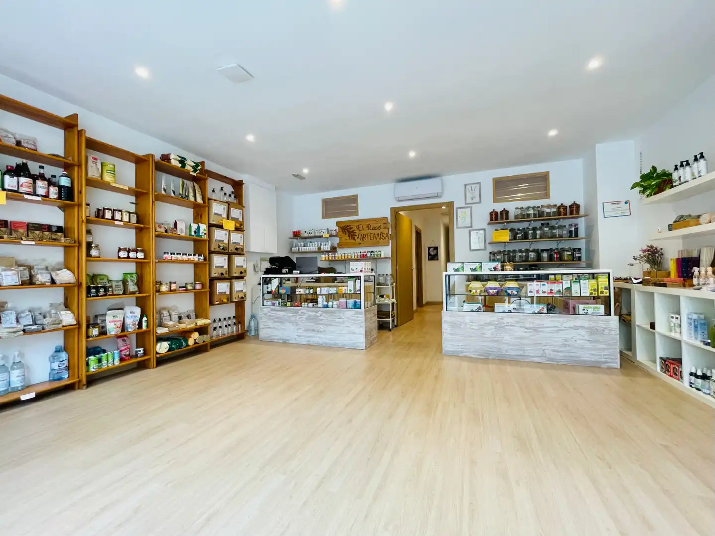 Business premises for sale in Avinguda Catalunya, imagen 3