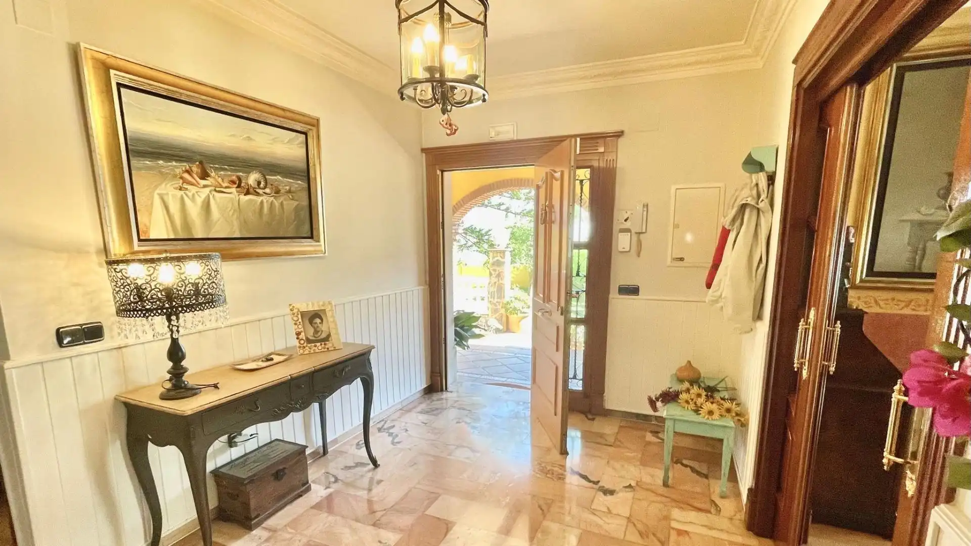 Casa o xalet en venda en Alhaurín de la Torre amb Aire condicionat, Jardí privat i Terrassa